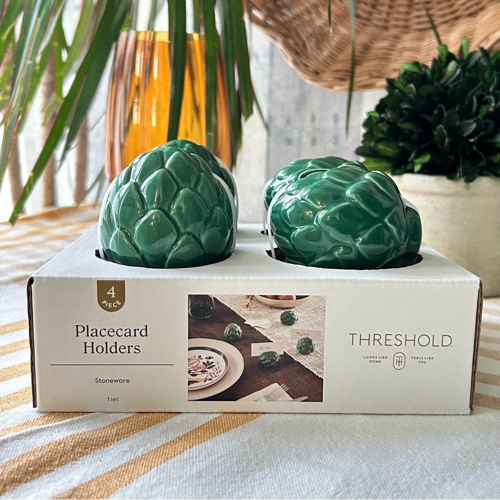 🌴 Darling Threshold Green Artichoke Name Card Holder- 4 pack